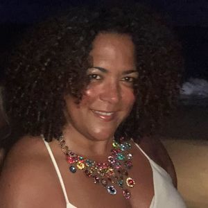 Meet your Posher, Sandy